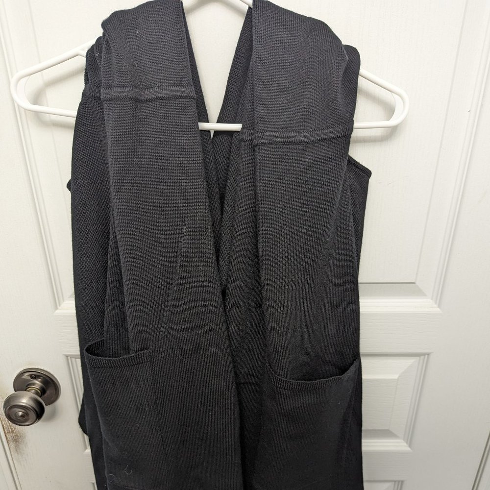 Black Women's Poncho with Pockets